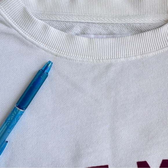 Spiritual Gangster White Crewneck Sweatshirt Women’s Size Small - Love More - Picture 7 of 7